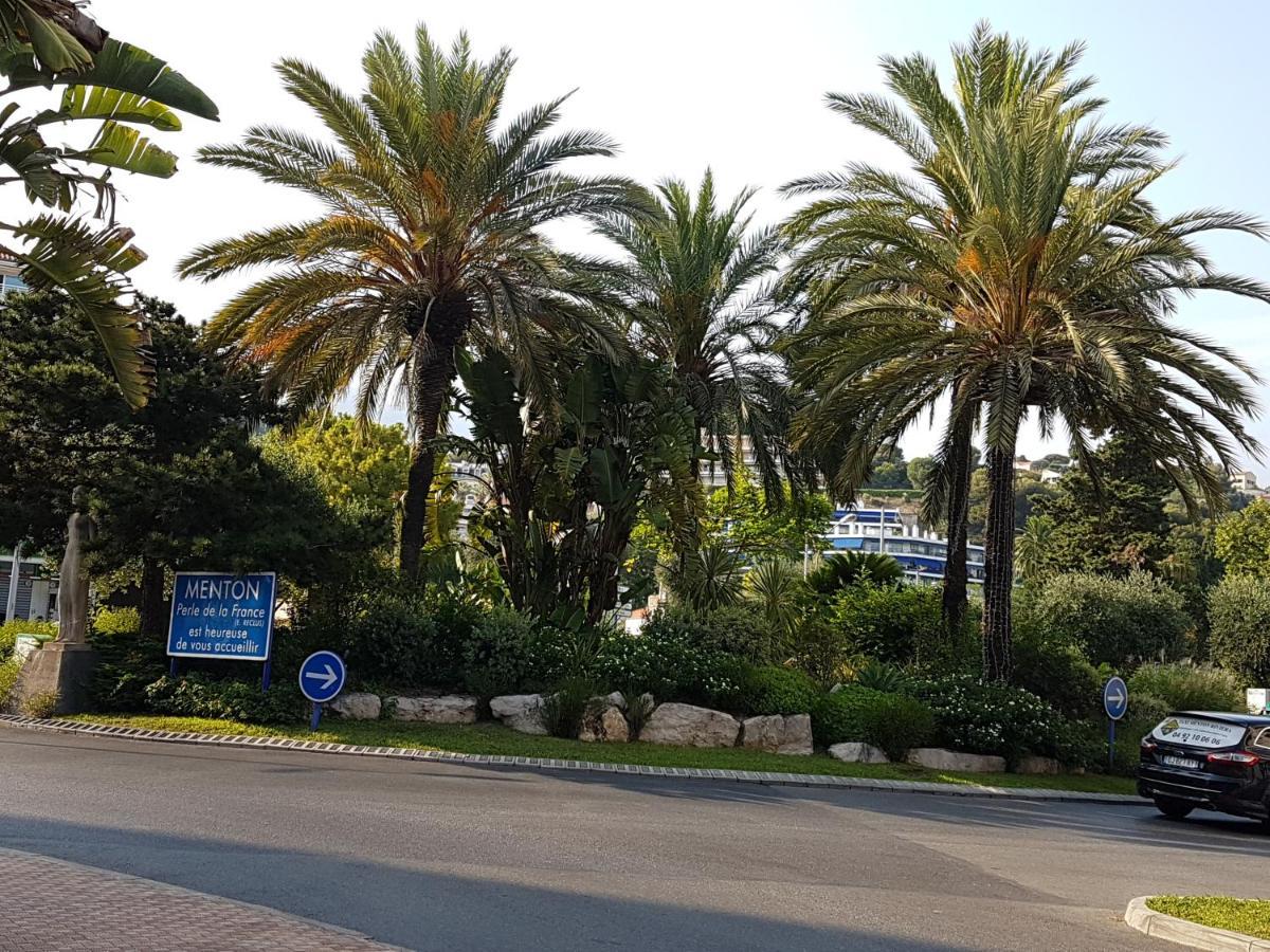 Charmant 2Pcs A 100 M De La Plage Au Calme Menton Kültér fotó